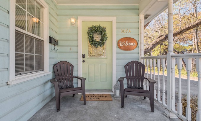 McKinney Cabaña | || BluE Bungalow || Centro de lujo McKinney