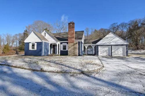 East Setauket Casa | Blue Cottage East Setauket