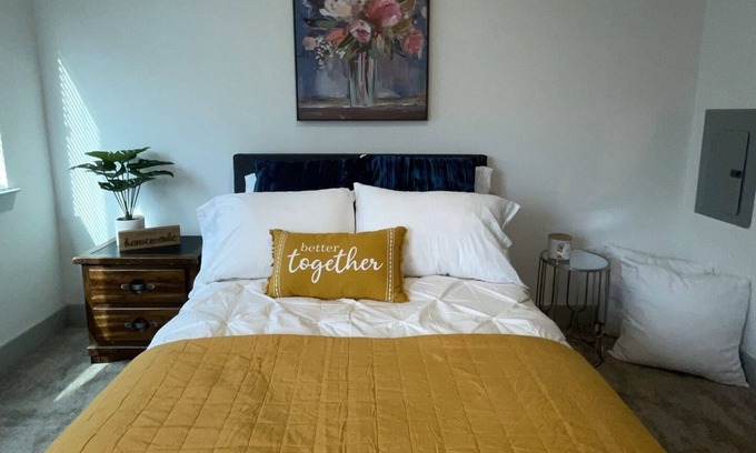 Cabbagetown Apartamento | Blue Cove on the Beltline - 5 min from PCM!