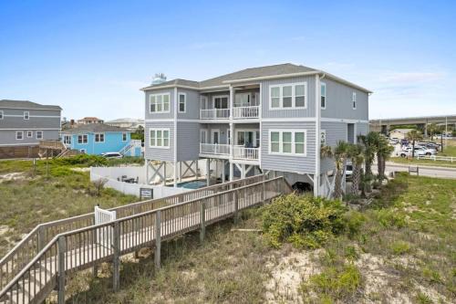 Holden Beach Casa | Blue Diamond by Pier 42 Vacations Oceanfront Luxury for 30 Guests