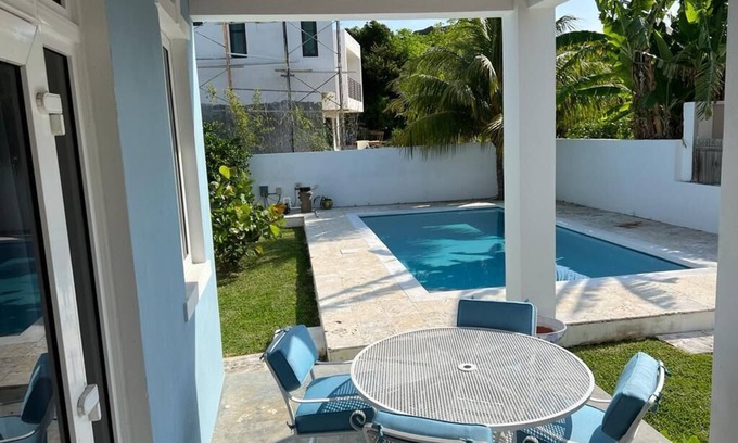 Nassau Casa | Blue Diamond Luxury Estate, Your Tranquil Oasis in The Bahamas!