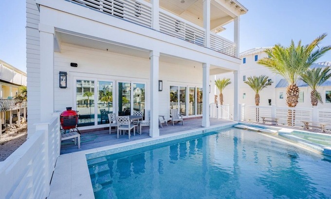 West Panama City Beach Casa | Blue Fin" - Your Ultimate Luxury Retreat!
