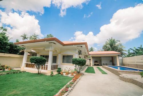 Dipolog Casa | Blue Gates Paradise