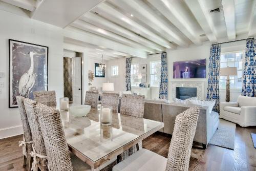 Rosemary Beach Casa | Blue Heron Cottage & Carriage House