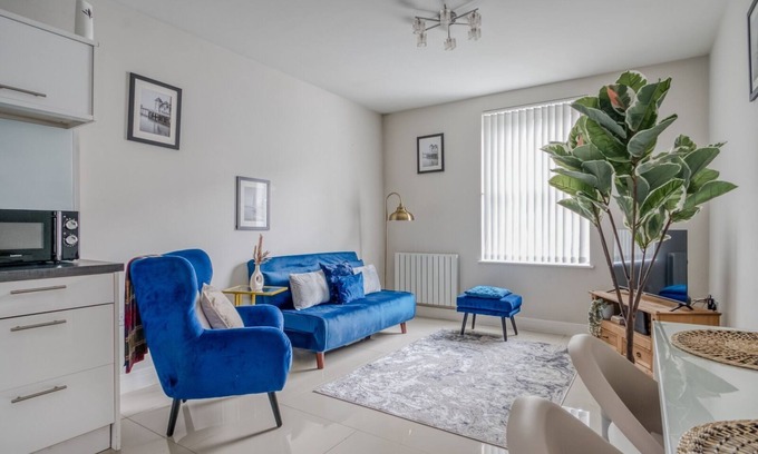 Gabalfa Apartamento | Blue Horizon 1-Bedroom Apartment Near Hospital