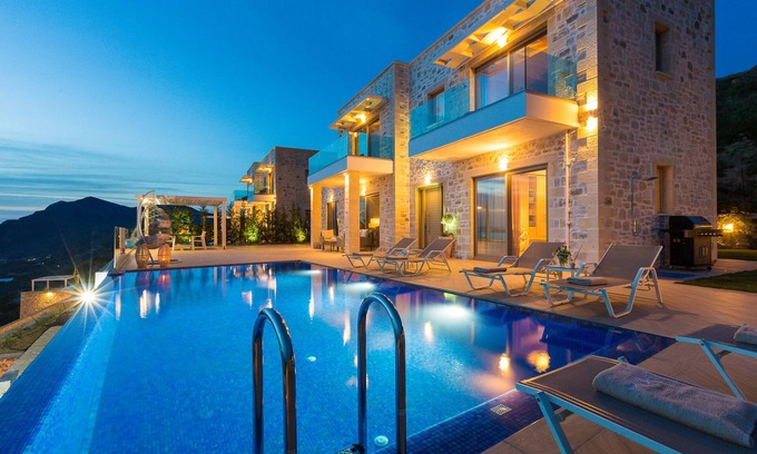 Zerviana Villa | Levanda azul, lujo, vista al mar y al atardecer, piscina infinita