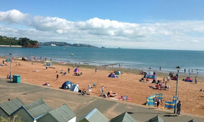 Brixham Cabaña | Blue Horizon