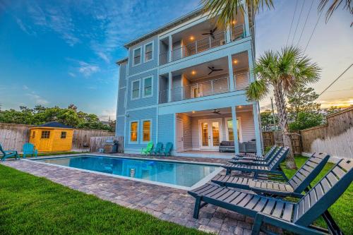 Dune Allen Beach Casa | Blue Horizon Golf Cart Pool & Sleeps 32