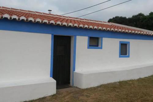 Vales Casa | Blue House at Wild Coast - beach
