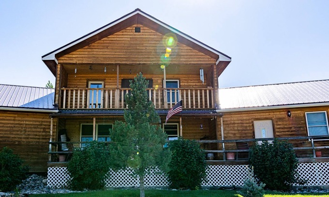 Crawford Apartamento | Shabby Chic Cabin Getaway con impresionantes vistas y vida salvaje