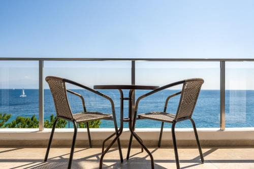 Paralia Porovitsis Apartamento | Blue Krathis - Luxury Seafront apartments