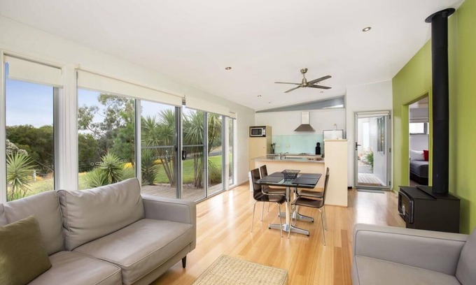 Mount Gambier Hotel | Blue Lake Holiday Park