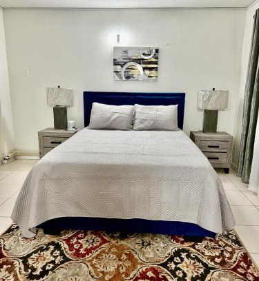Molynes Gardens Apartamento | Blue Laventura condo near HWT