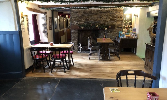 Lewdown Hotel | Blue Lion Inn