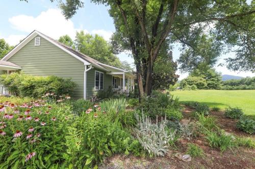 Afton Casa | Blue Rivers Cottage & Loft