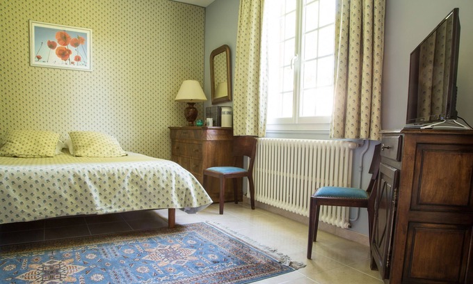 Vergt Casa | Habitación azul: una cómoda suite en el corazón de un dominio del Périgord