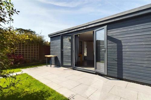Pangbourne Casa | Blue Room