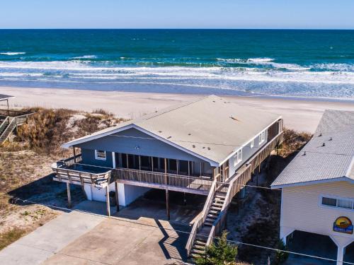Topsail Beach Casa | Blue Shamu