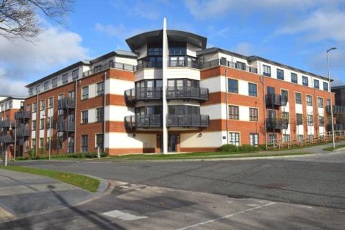 Rushmoor District Apartamento | Blue Sky Apartments @Wallis Square, Farnborough