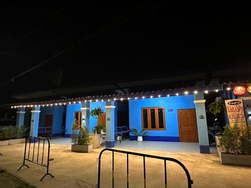 Ban Pong Casa | Blue Sky Home stay
