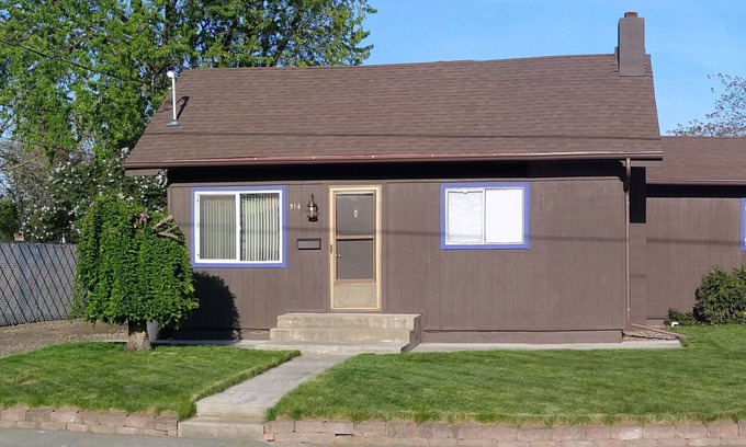 Walla Walla Casa | Blue Street Cottage: ubicado en el centro entre Whitman College y WWCC