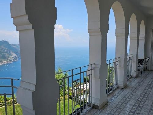 Ravello Casa | Blue Sunset