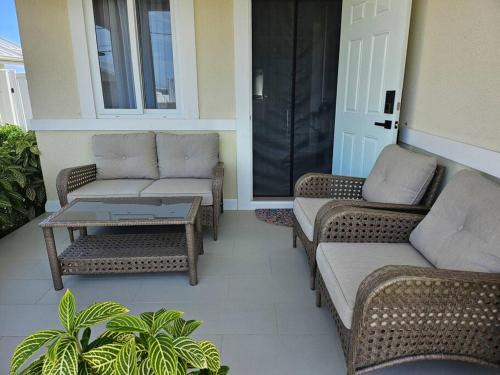 Lucea Villa | Blue Water Villa