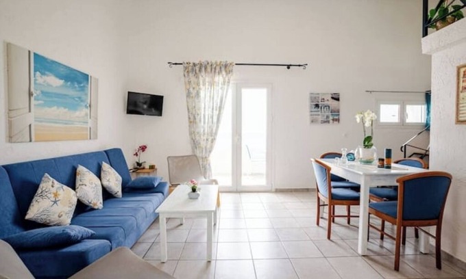 Koutsouras Apartamento | Blue Wave : 🌊 Room on the Sea