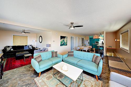 Agate Beach Casa | Blue Waves Overlook