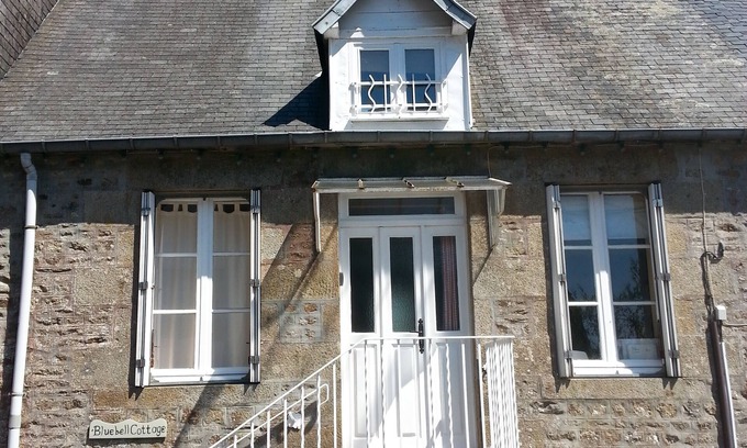 Vengeons Cabaña | Bluebell Cottage 2 bedroom in the beautiful Normandie Countryside France