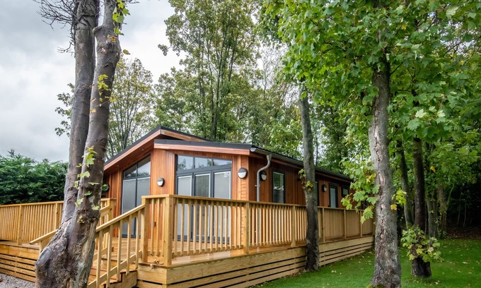 Gargrave Cabina | BLUEBELL LODGE, family friendly, with a garden in Gargrave