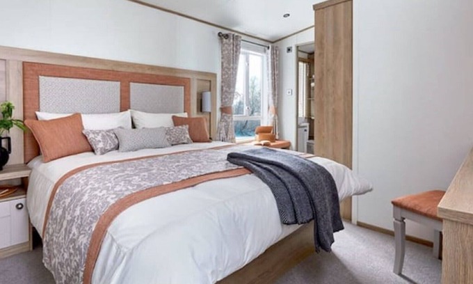 South Cerney Cabina | Bluebell Lodge