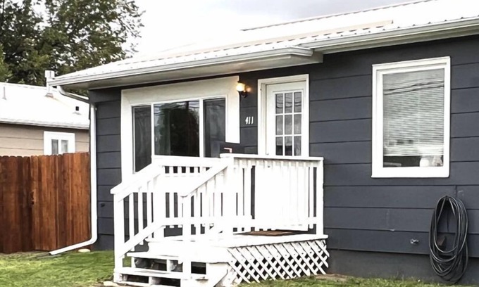 Great Falls Apartamento | Bluebird House - Extended Stay