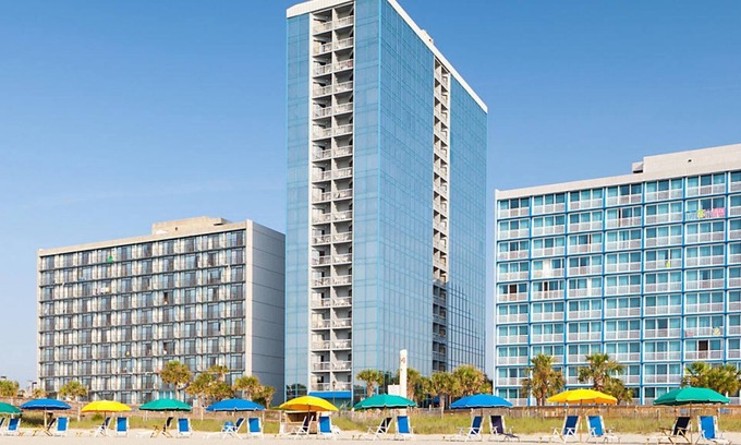 Downtown Myrtle Beach Complejo | Bluegreen SeaGlass Tower, 1 Bedroom Standard Condo, Free WiFi and Parking