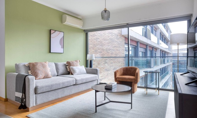 Alcantara Apartamento | Blueground | Alcântara, fully furnished
