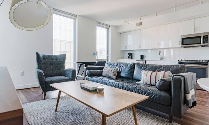 Mount Vernon Square Apartamento | Blueground | Chinatown, AC, w/d, nr CityCenterDC