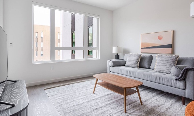 Fremont Apartamento | Blueground | East Industrial, pool & AC, nr park