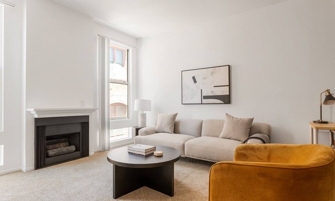 Miracle Mile Apartamento | Blueground | Miracle Mile, rooftop, nr La Brea Tar Pits