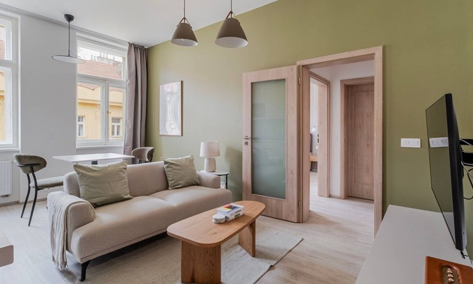 Nusle Apartamento | Blueground | Nusle, city view, nr Vysehrad (PRG-73)