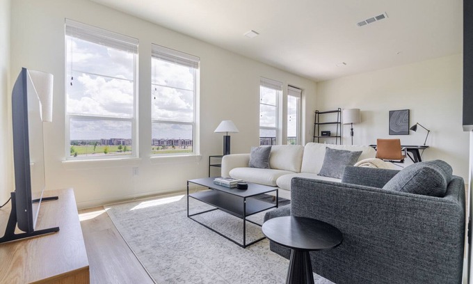 Round Rock Apartamento | Blueground | Round Rock, pool, nr Old Settlers Park