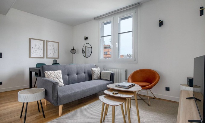 Sorbonne Apartamento | Blueground | Sorbonne, balcony, a/c & great view