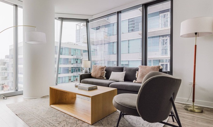 South Loop Apartamento | Blueground | South Loop, pool & gym, nr park