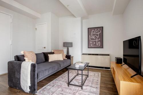 Upper East Side Apartamento | Blueground UES gym elevator wd nr park NYC-1418