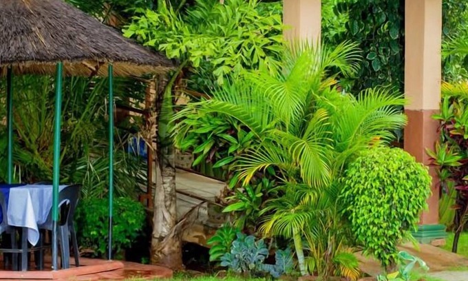 Zomba Cabina | Bluegum Avenue Lodge