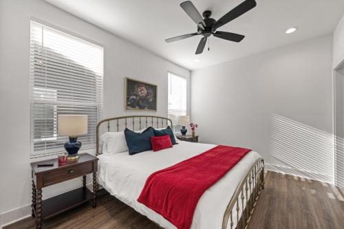 Lafayette Apartamento | Blues House King Bed Full Kitchen Fast WiFi