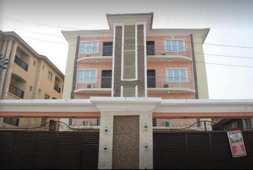 Surulere Cabina | Blueseasons Hotel Suites - Standard