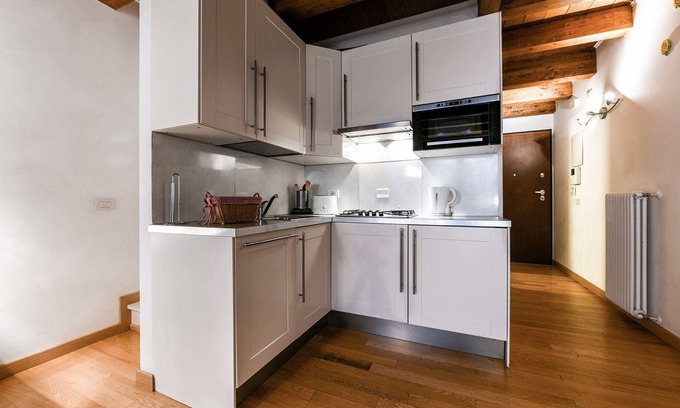 Cannaregio Apartamento | Bluesky Garden by Wonderful Italy