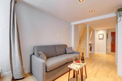 Strasbourg -Saint-Denis Apartamento | Bluestay 252 - Duplex au cœur de Paris