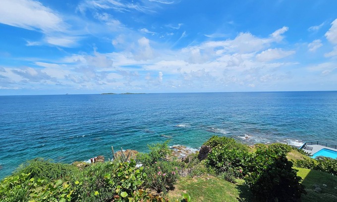 Bolongo Bay Condominio | Blueviews @ Sea Cliff 3Bed/3Bath