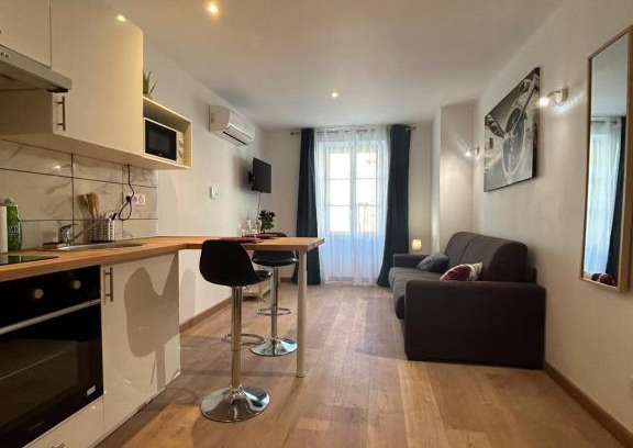 Brive-la-Gaillarde Apartamento | Blum